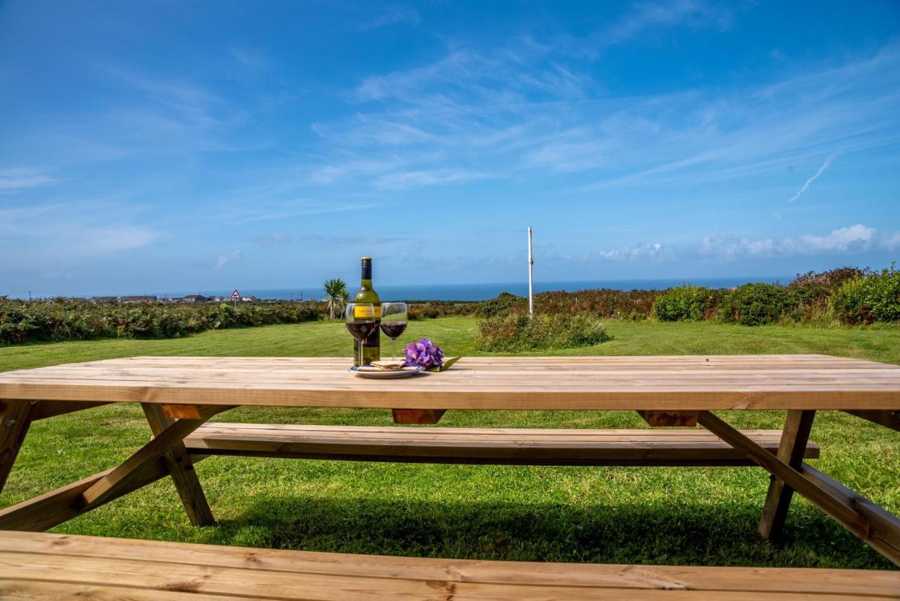 Lower Boscaswell Finest Retreats - Western Watch - Sea Views, Pets Accepted, Sleeps 6 מראה חיצוני תמונה